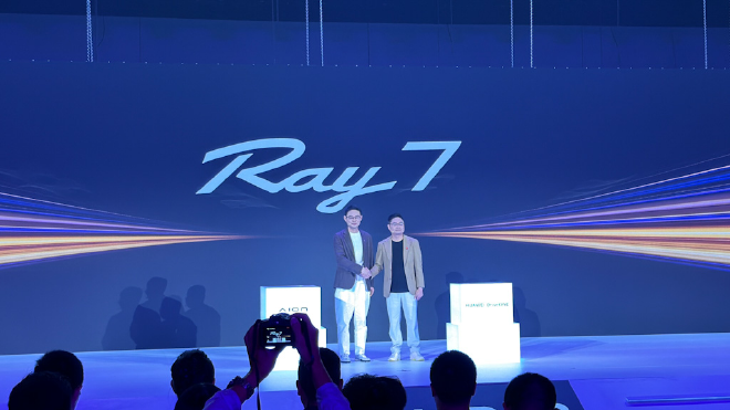 埃安Ray 7正式亮相 700km续航+33米刹停